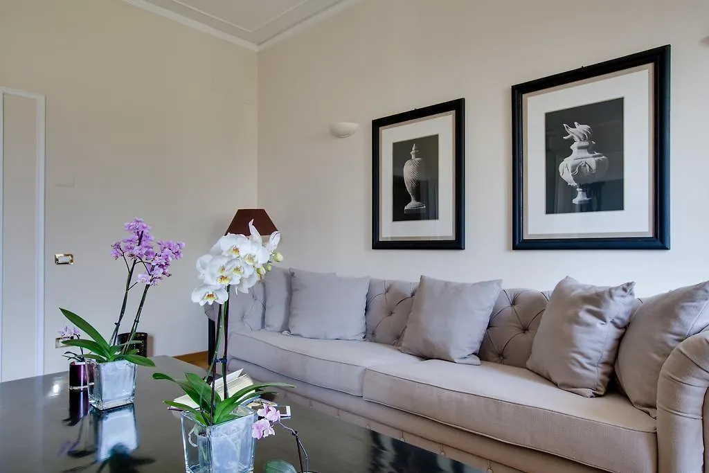 Kometa Suites & Apartments Флоренция Италия