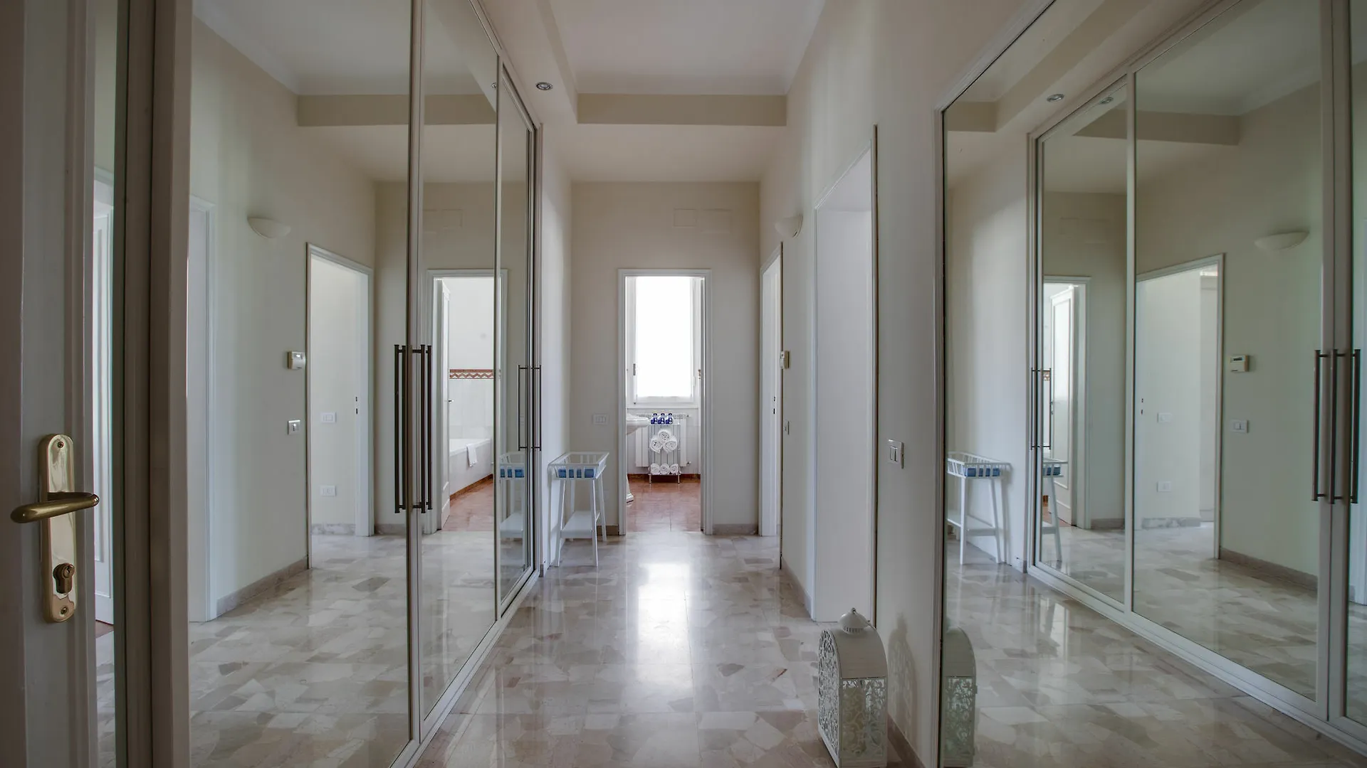 Kometa Suites & Apartments Флоренция Италия