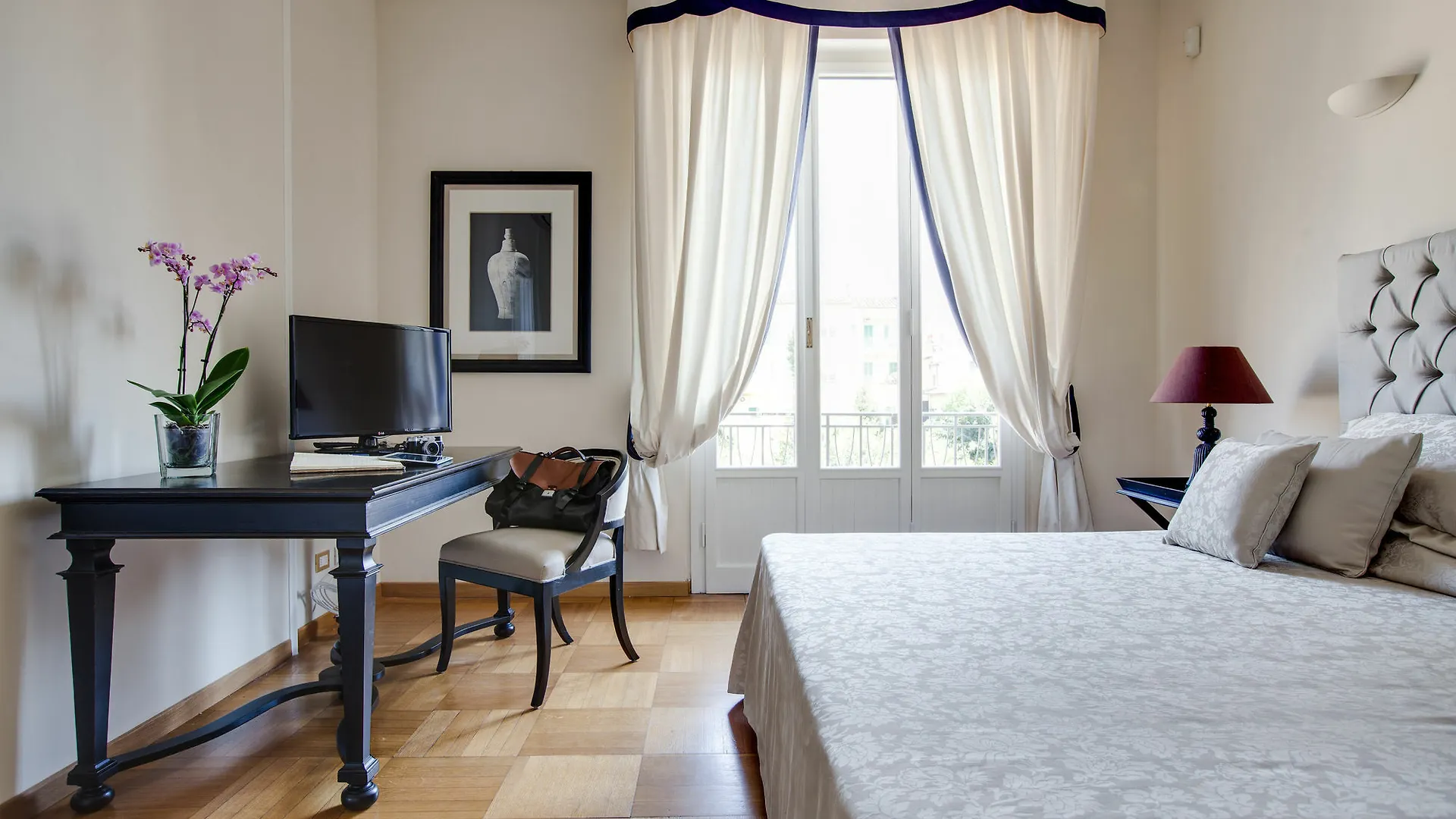 Kometa Suites & Apartments Флоренция 0*,  Италия